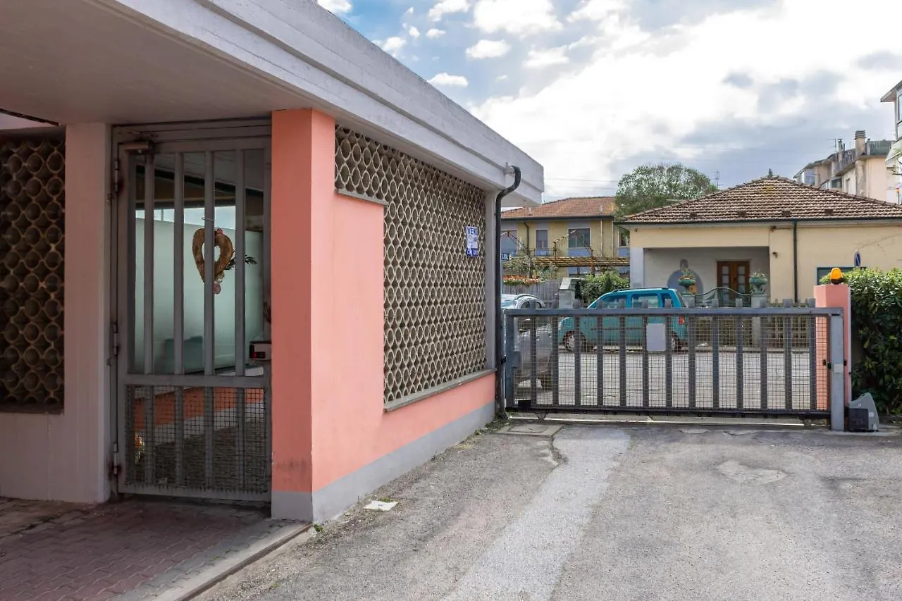 Via Ciabattini Apartments Viareggio Italia